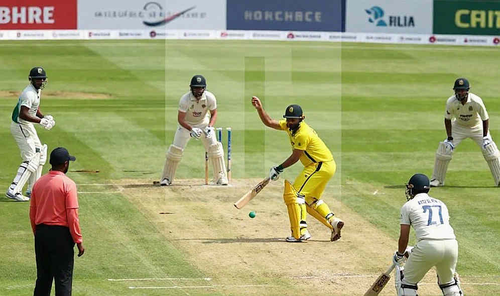 স্কোরবুকের চেইন: ক্রিকেটের সৎ খতিয়ান