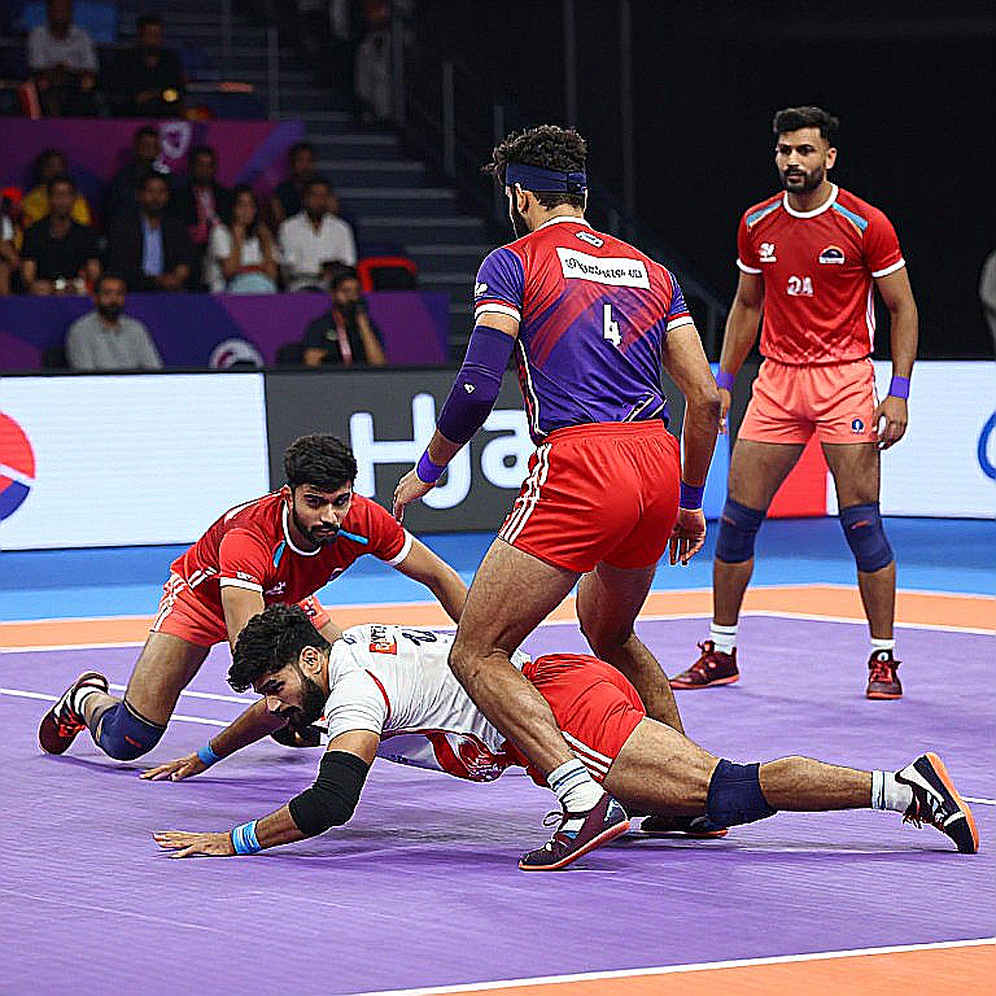 পাওয়ান সেহরাওয়াত শুরু সাতে নেই: ভারত-ইরান ফাইনালের দাবিটি যেখানে অনুমান, লেজার নয়