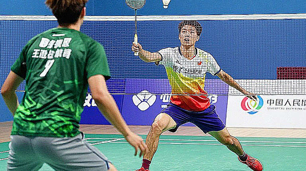 সেপাক তাকরোর সোনালি মেয়েরা: চার বিলিয়ন ডংয়ের খাতা আর একটি ভুল ক্যাপশনের গল্প
